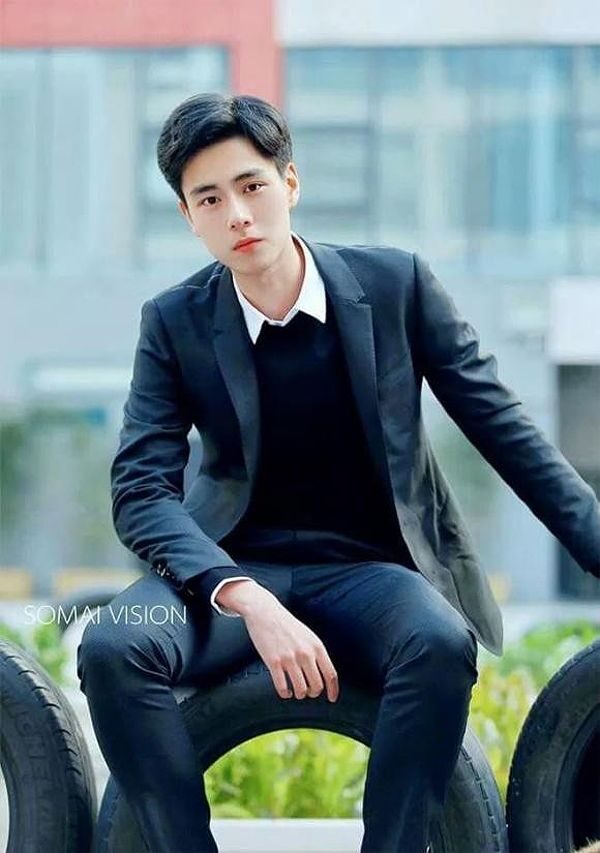 Wu Lei - Tiền đạo nổi tiếng Trung Quốc