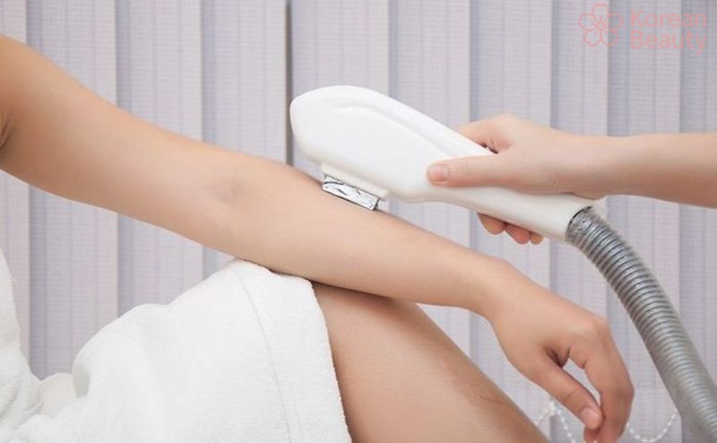 Những đặc điểm khác biệt giữa thực hiện triệt lông tại nhà và tại Spa